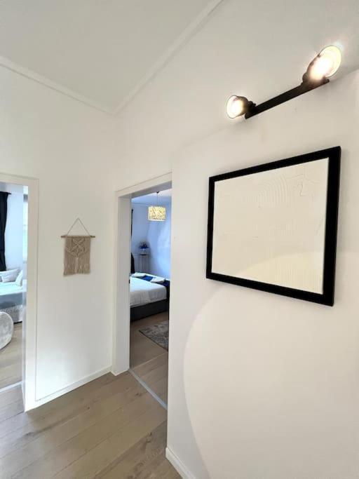 Spacestays Designer Netflix Wifi Playstation 4 Balkon * Essen